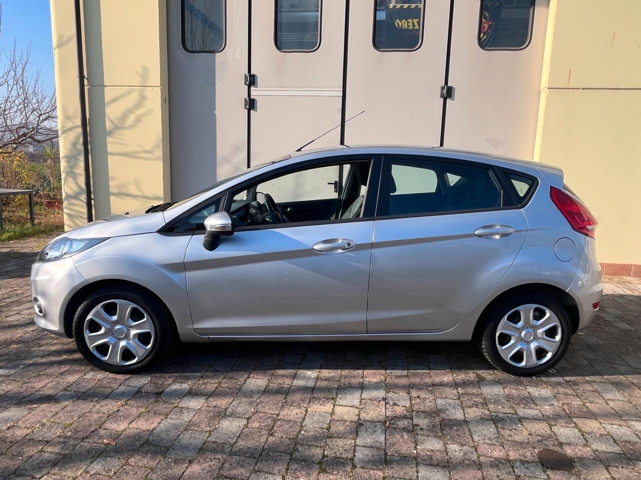 Ford Fiesta Fiesta+ 1.4 TDCi 68CV 5 porte