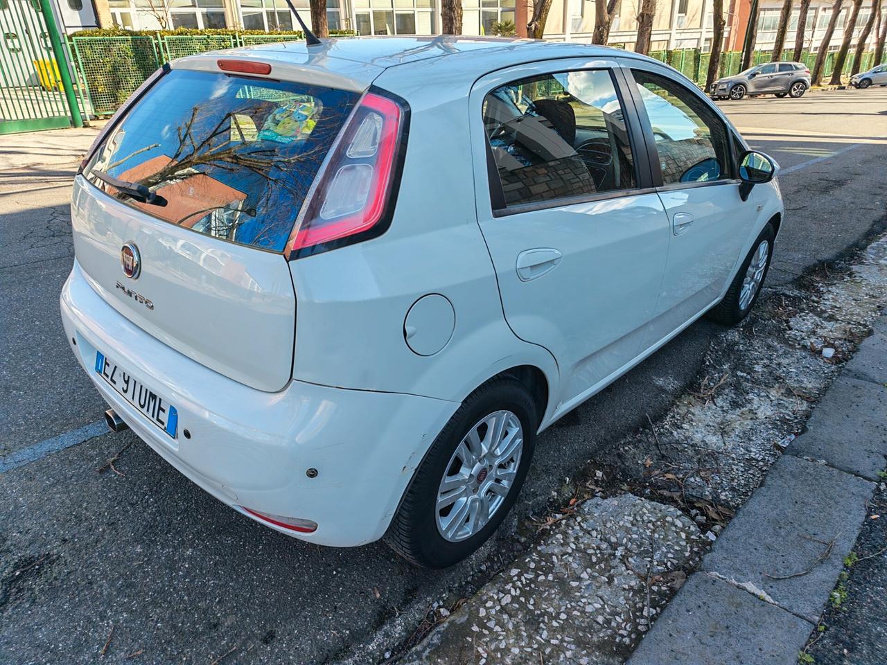 Fiat Punto 1.3 MJT 5 porte - GARANZIA