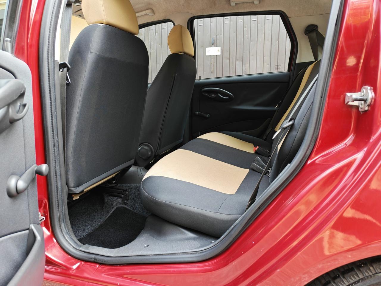 Fiat Punto 1.2 BENZINA 60cv / 110.000km / Neop.