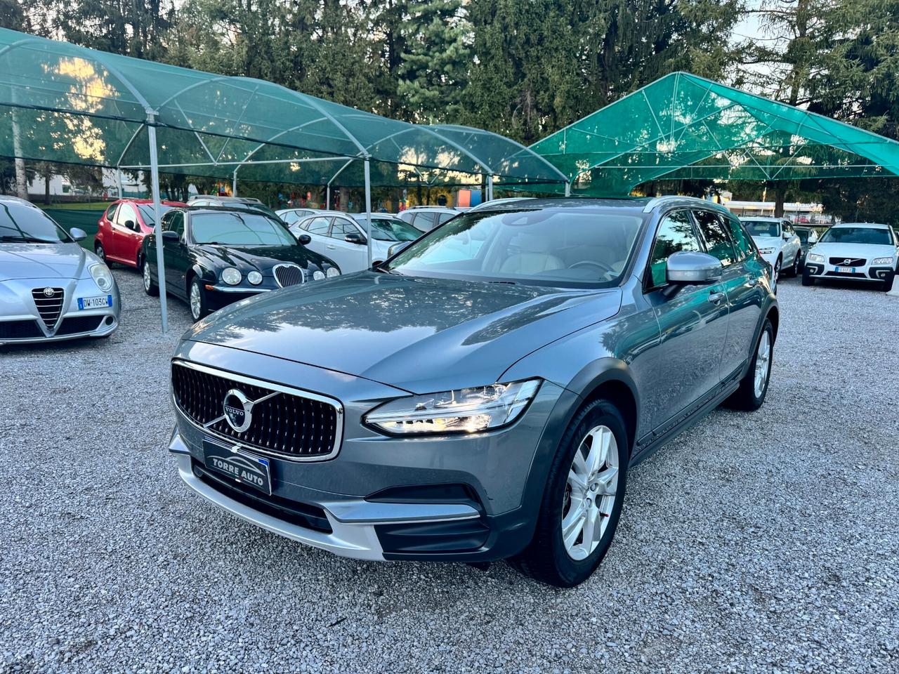 Volvo V90 Cross Country D4 AWD Geartronic