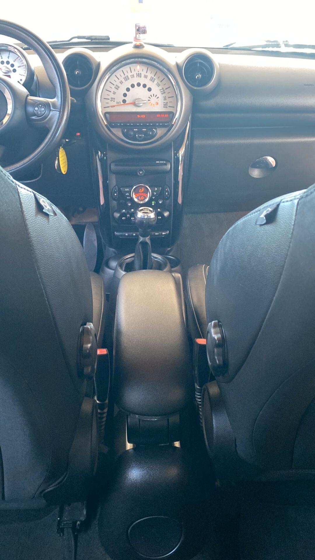 Mini Cooper Countryman 1.6 One D
