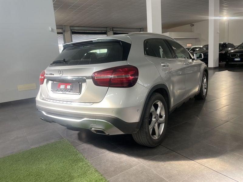 Mercedes-Benz GLA 200 d Automatic Sport