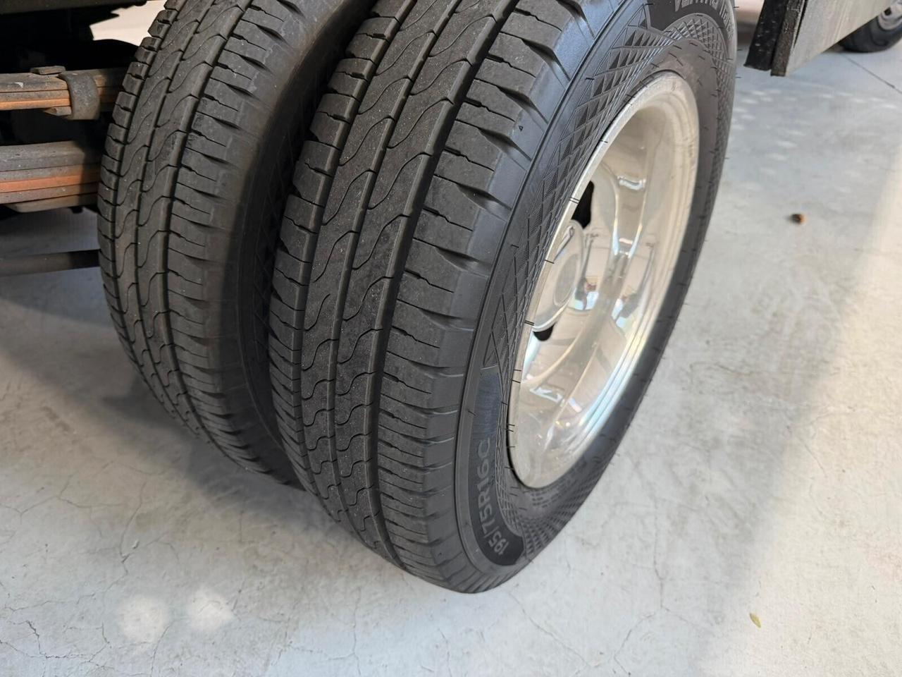 Iveco Daily CARROATTREZZI