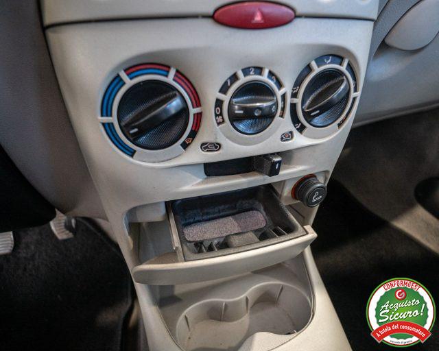 FIAT Punto 1.2 16V 5p. Emotion *NEOPAT*DISTRIBUZIONE OK*