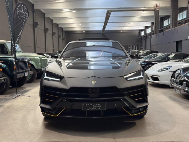LAMBORGHINI Urus 4.0 Performante