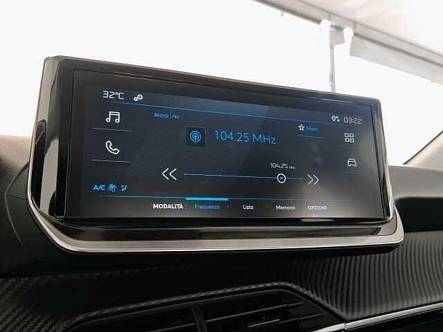 Peugeot 208 Hybrid 100 e-DCS6 Style