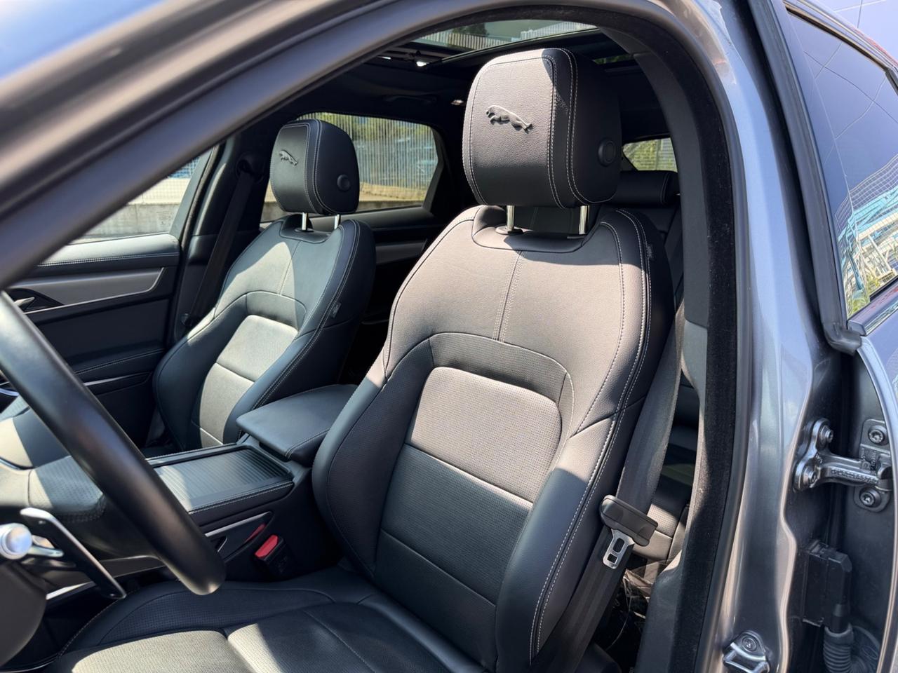 Jaguar F-Pace 2.0 PHEV 404 CV AWD aut. R-Dynamic S