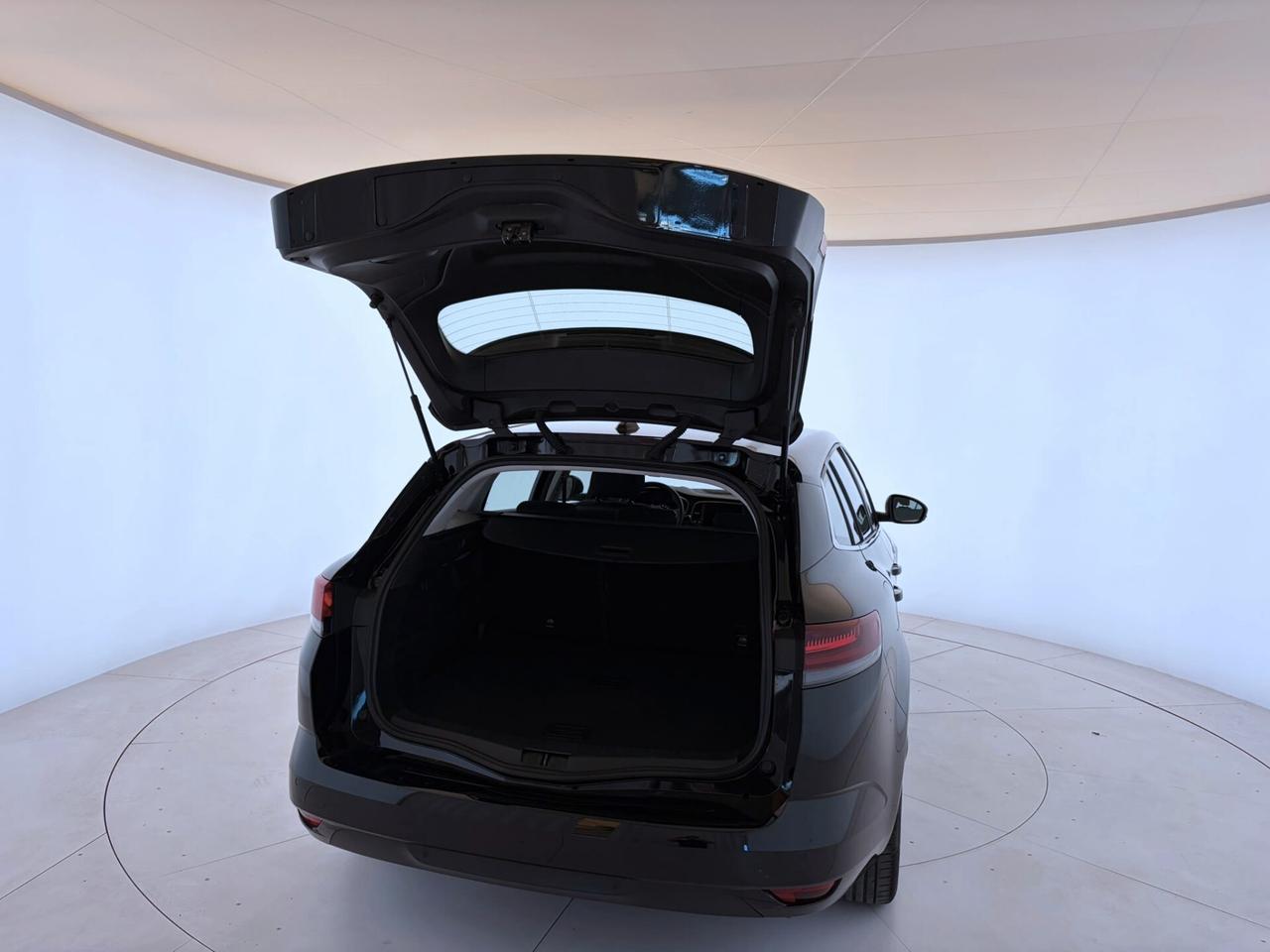 Renault Mégane Sporter Blue dCi 115 CV EDC Equilibre - NEOPATENTATI