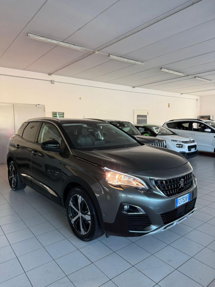 PEUGEOT - 3008 - BlueHDi 130 S&S EAT8 Allure Pack
