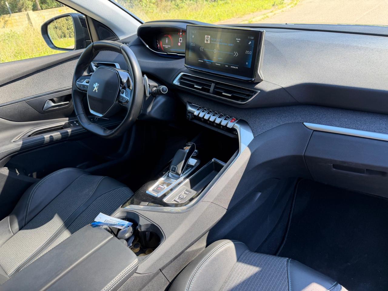 Peugeot 3008 BlueHDi 130 S&S EAT8 Allure