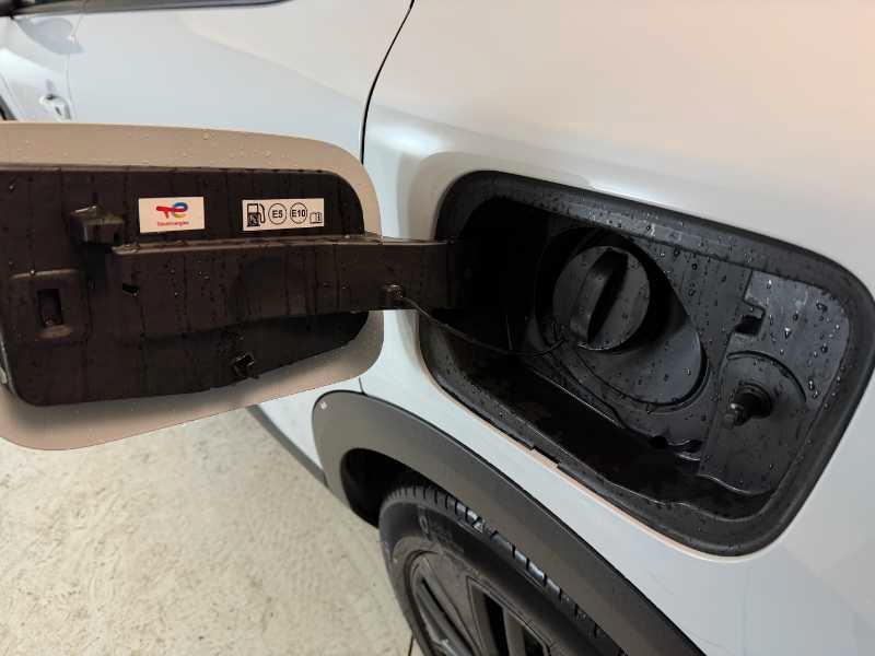 CITROEN C4 Hybrid 145 cv Automatico - COLLECTION