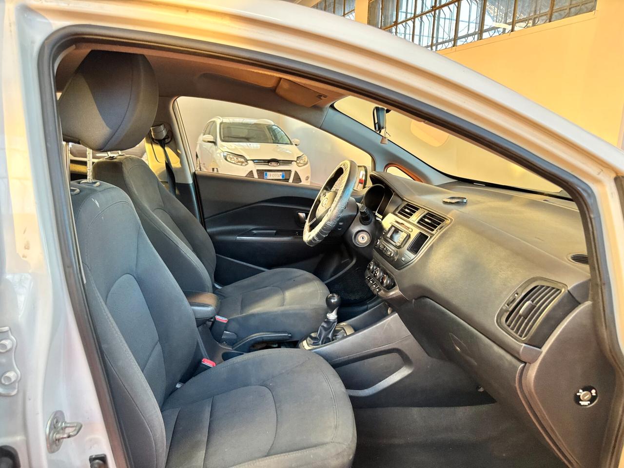 Kia Rio 1.2 CVVT 5p. LX