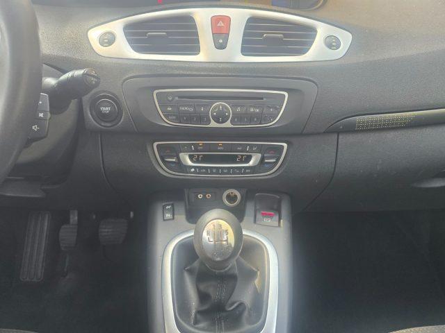 RENAULT Scenic X-Mod 1.5 dCi 110CV UniPropietario Navi 3D Cruise