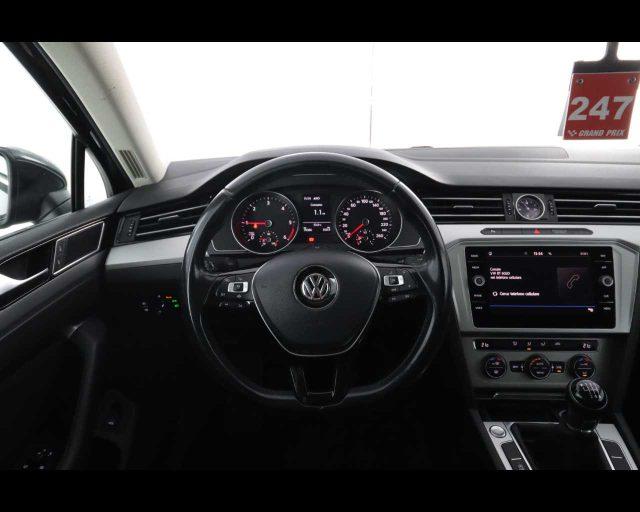 VOLKSWAGEN Passat Variant 2.0 TDI Business BlueMotion Tech.
