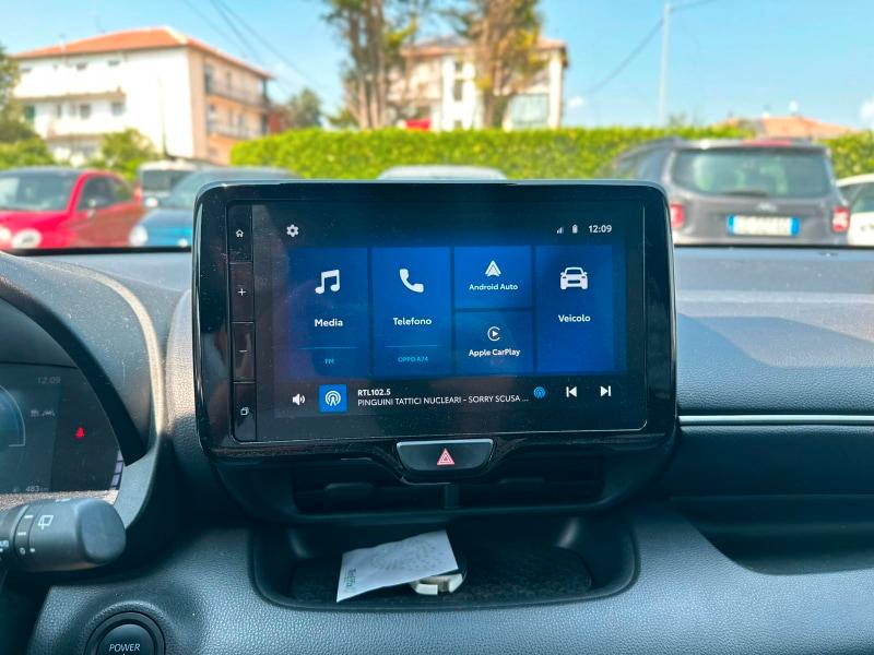 TOYOTA Yaris 4ª serie Yaris 1.5 Hybrid 5 porte...