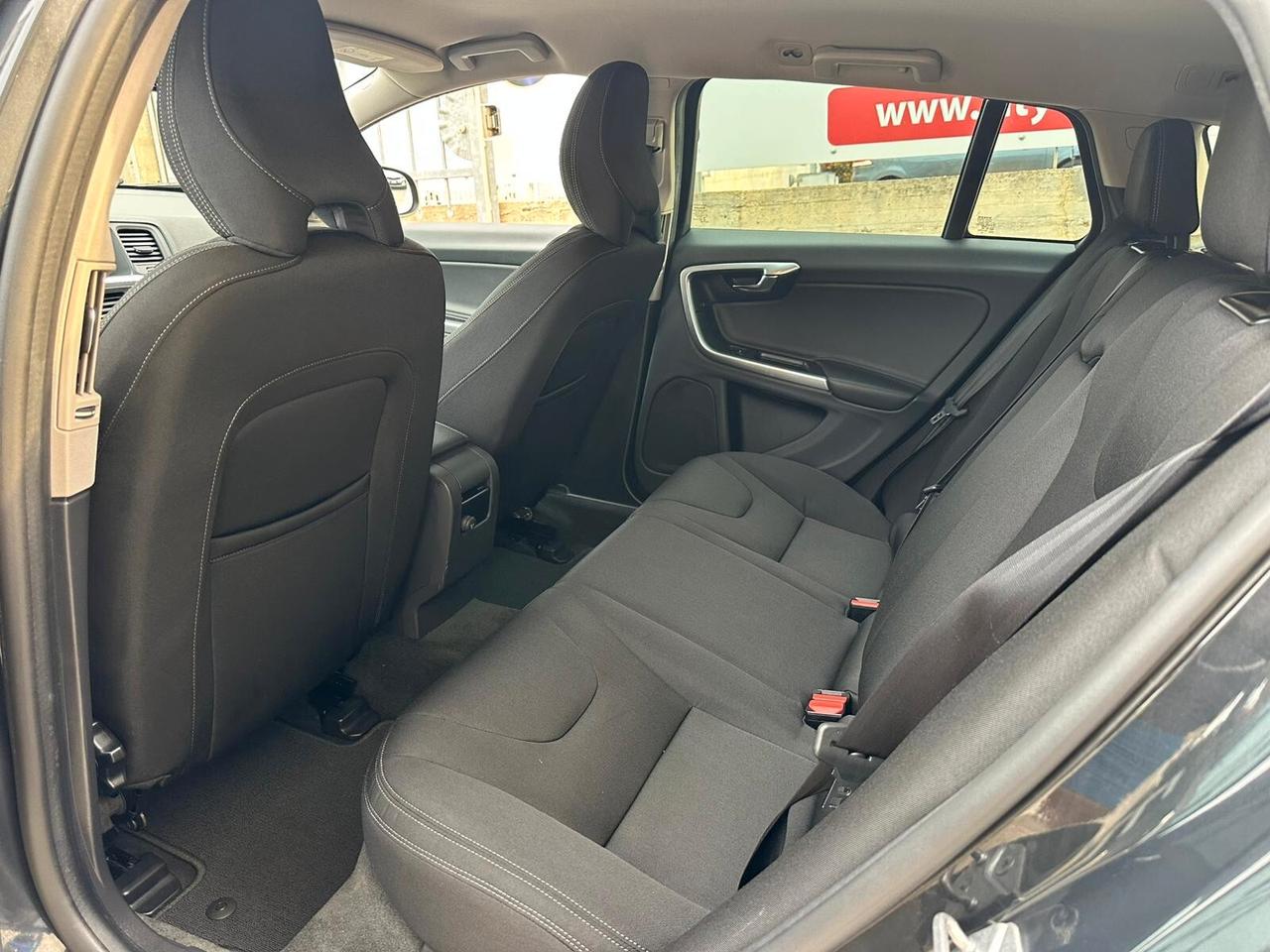 Volvo V60 D3 Momentum