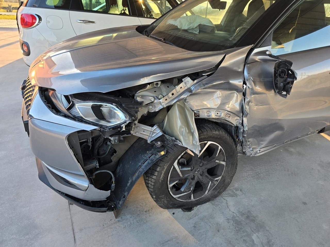 Ds DS3 DS 3 Crossback INCIDENTATA