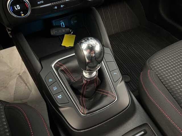 Ford Focus 1.5 EcoBoost 150 CV 5p. ST-Line