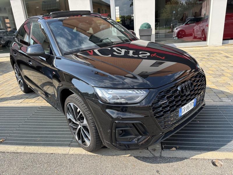 Audi Q5 Sportback 40 2.0 tdi mhev Sportback S line quattro s-tronic FULL LED-TETTO-NAVI