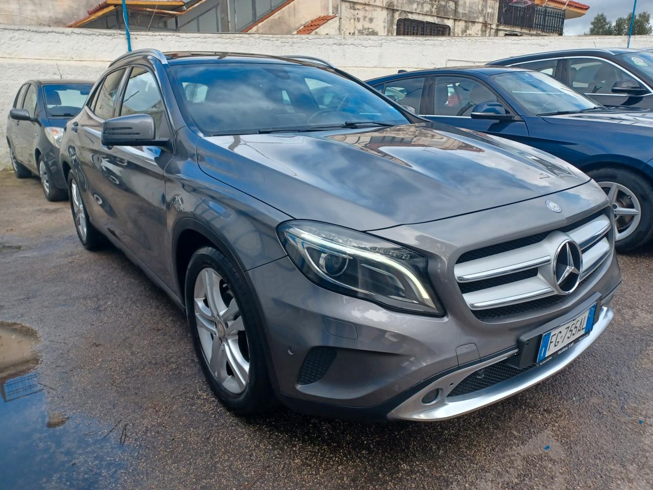 Mercedes-benz GLA 180 d NAVI LED TETTO