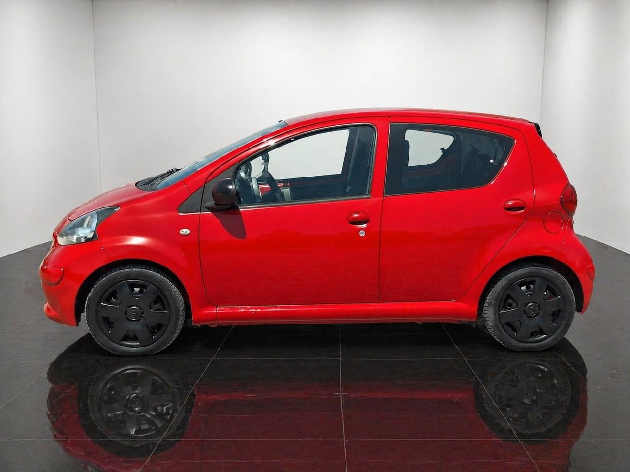 Toyota Aygo 2006 1.0 12V VVT-i 5 porte Sol BLUETOOTH KM CERTIFICATI NEOPATENTATI