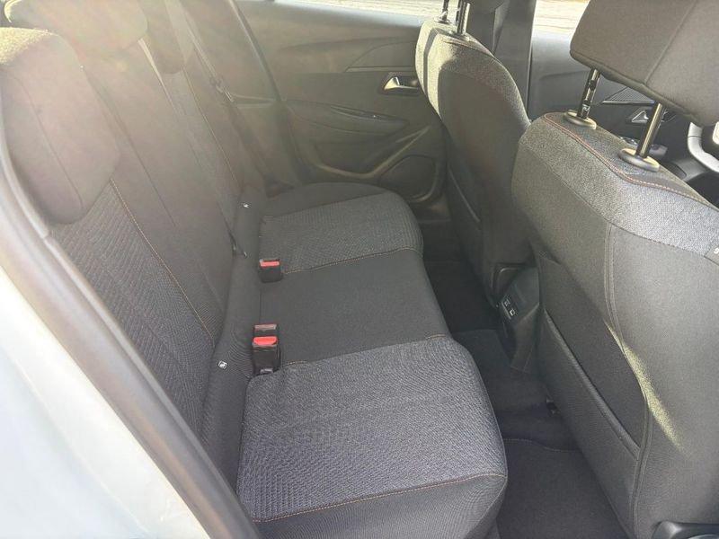 Peugeot 208 Hybrid 110 e-DCS6 Style
