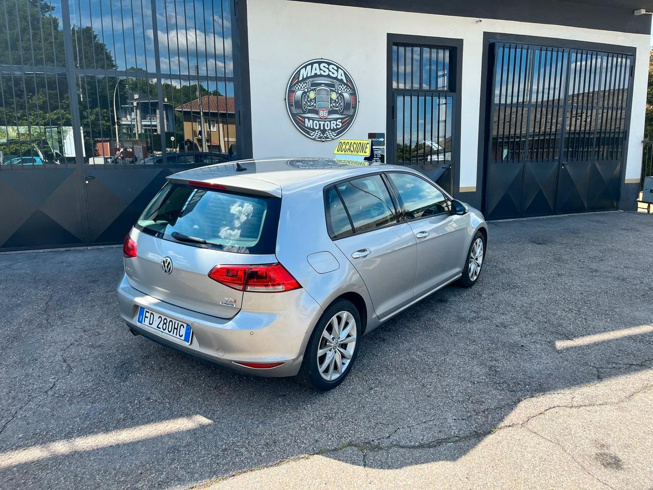 Volkswagen Golf 1.6 TDI 110 CV DSG 5p. HIGHLINE! 24 MESI DI GARANZIA!!