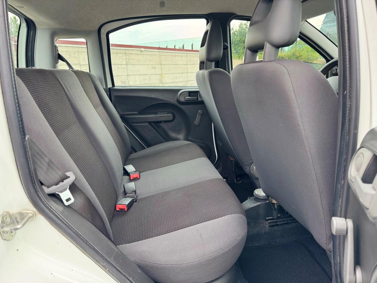 Fiat Panda 1.1 Active Benzina 54cv Neopatentati 2006
