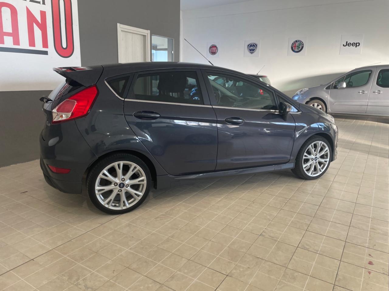 Ford Fiesta 1.0 EcoBoost 100CV 5 porte Titanium