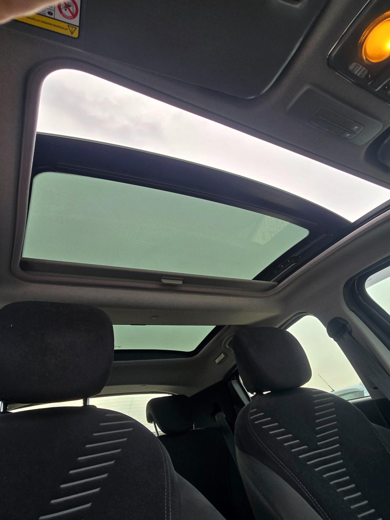 Lancia Ypsilon 1.2 tettuccio panoramico