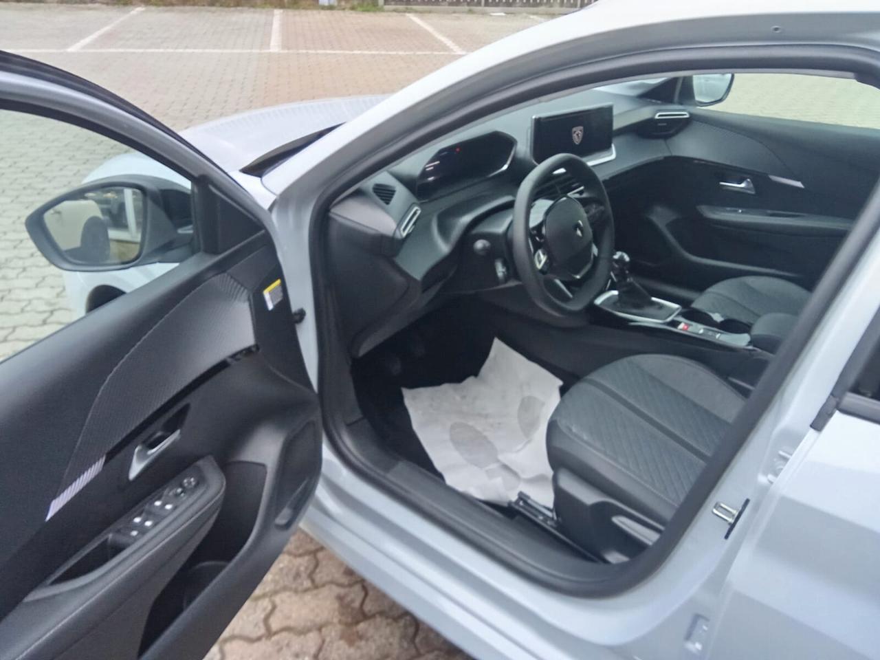 Peugeot 208 PureTech 100 Stop&Start 5 porte Style