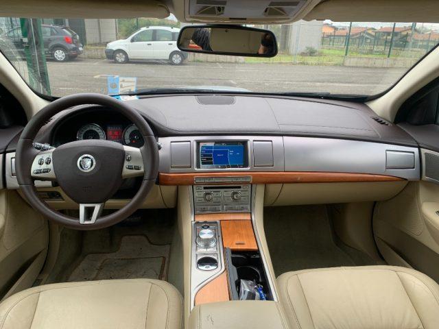 JAGUAR XF 3.0 V6 Luxury