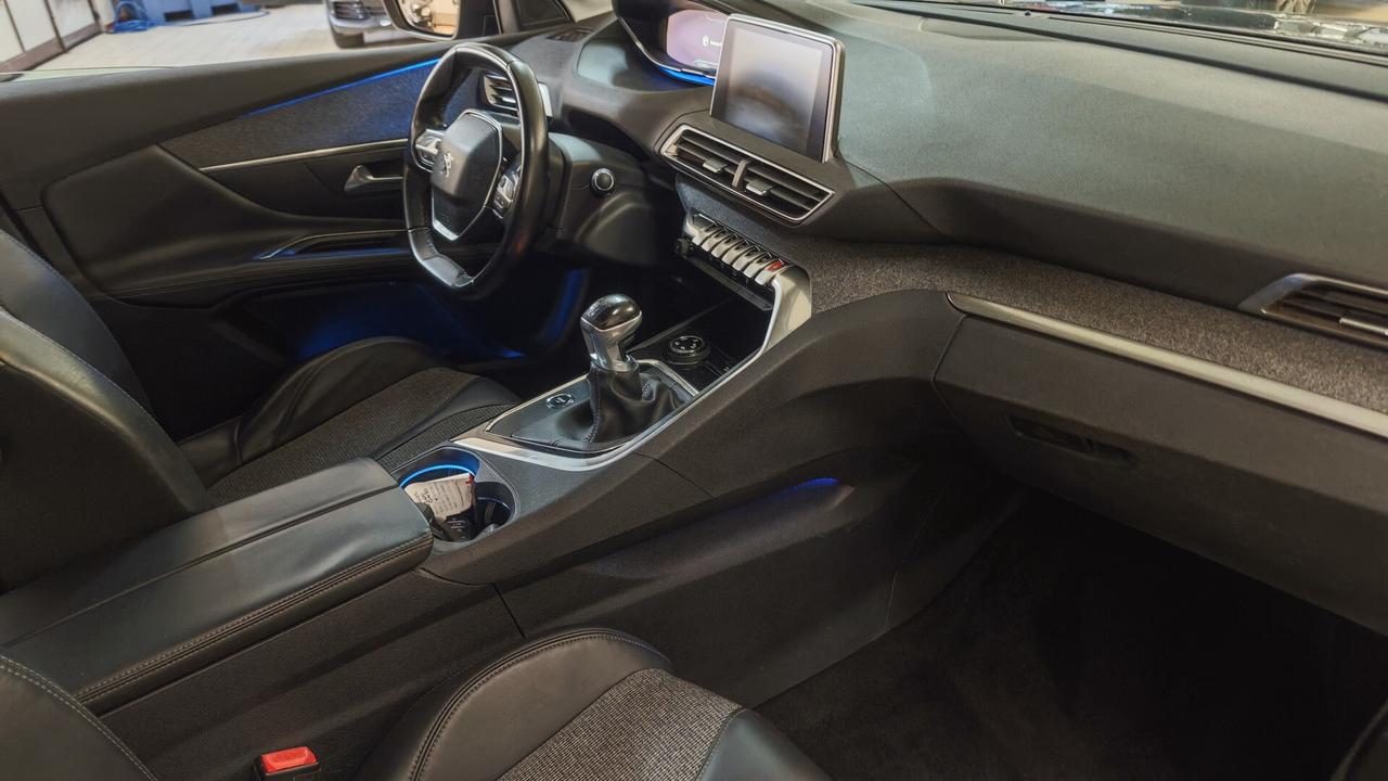 Peugeot 3008 BlueHDi 150 S&S Allure