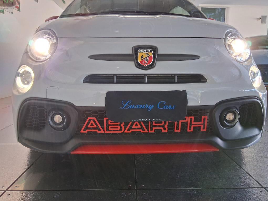 ABARTH 695 1.4 TURBO T-JET ESSEESSE 180 CV