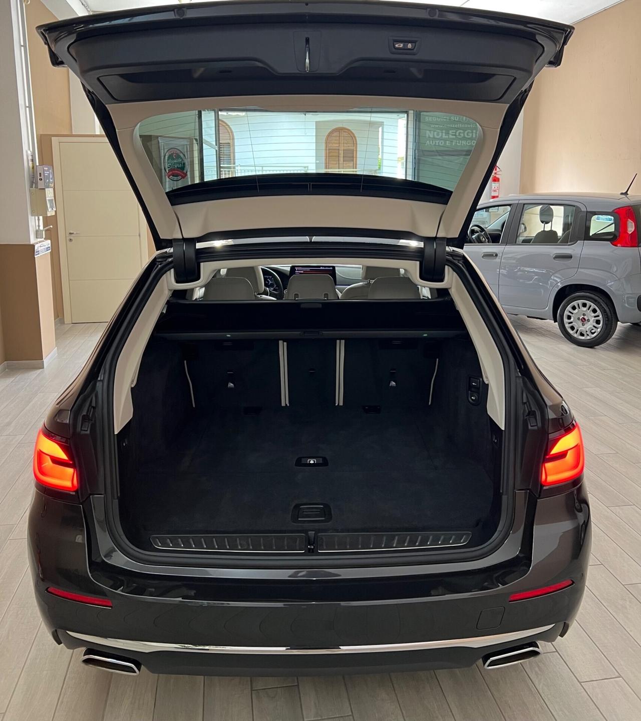 Bmw 520 520d 48V xDrive Touring Luxury TETTO