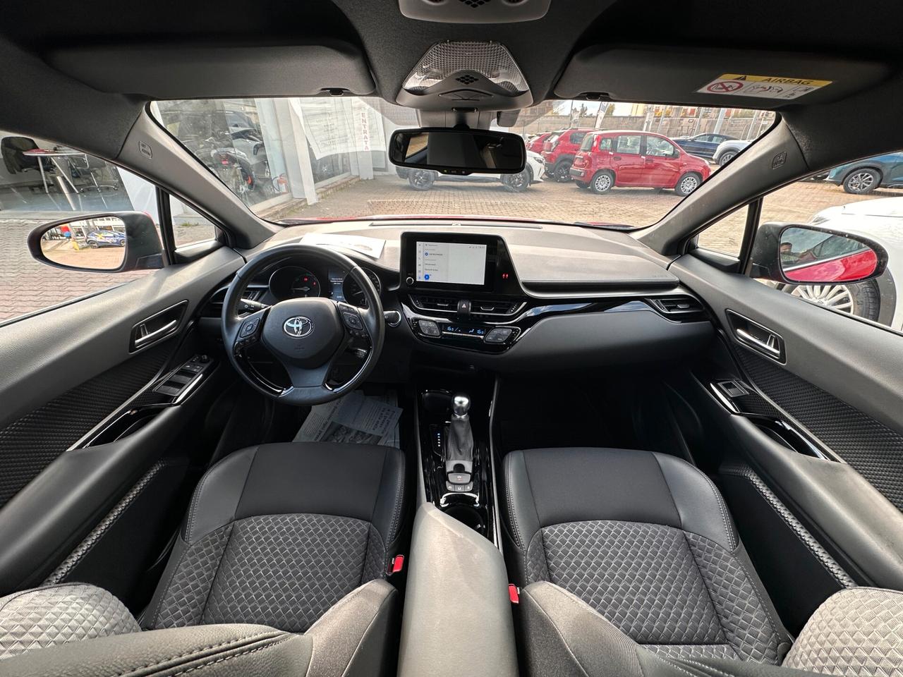 Toyota C-HR 1.8 Hybrid E-CVT Trend