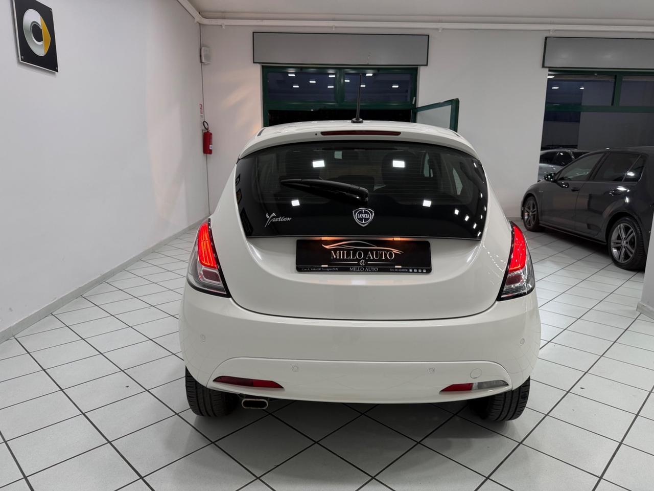 Lancia Ypsilon 1.2 69 CV 5 porte GPL Ecochic Gold