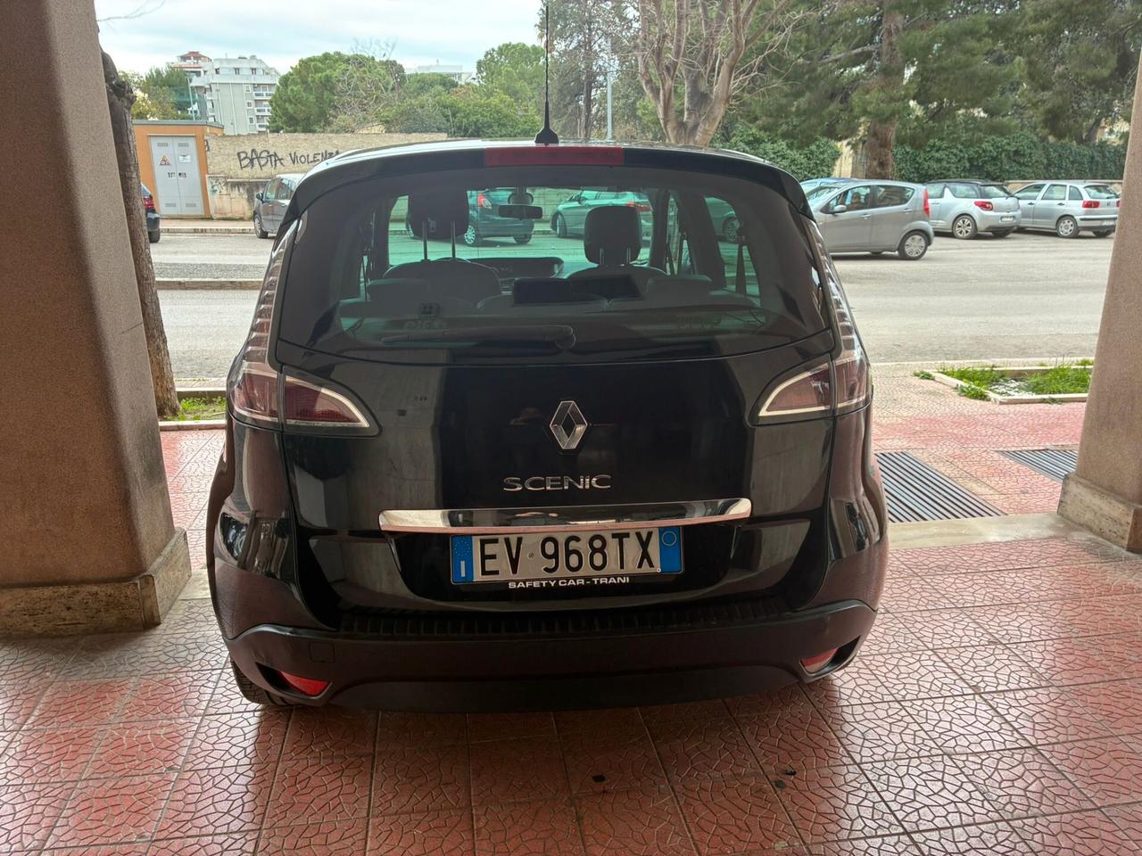 Renault Scenic XMod 1.5dCi110CV perfetta-14