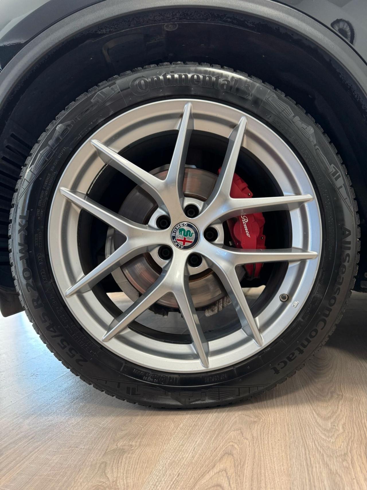 Alfa Romeo Stelvio 2.2 Turbodiesel 210 CV AT8 Q4 Executive