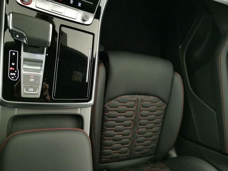 Audi Q8 RS 4.0 mhev 48V performance 640cv tiptronic