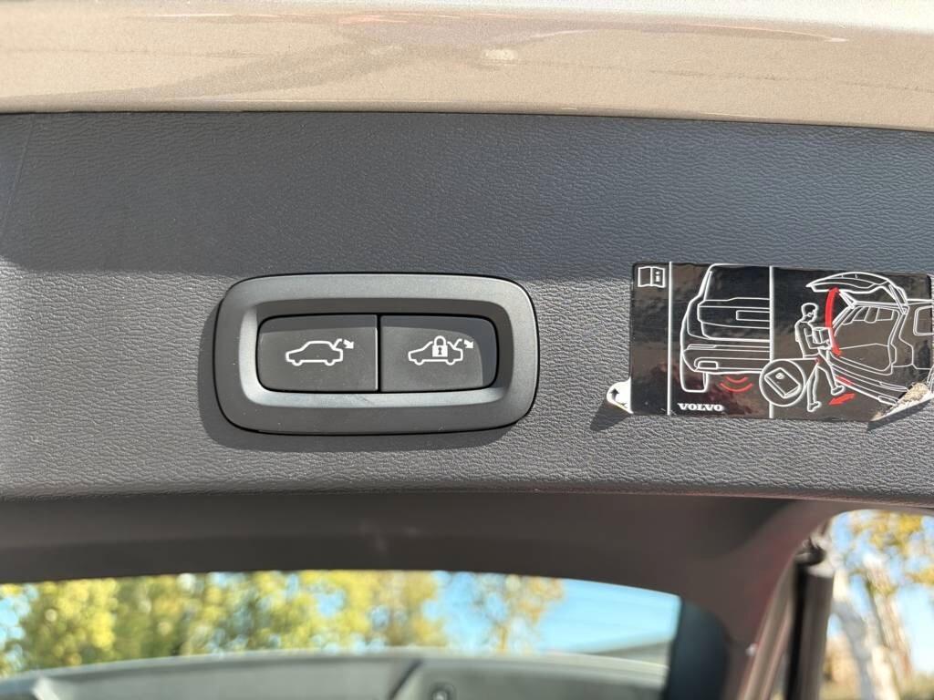 Volvo XC40 T4 Recharge Plug-in Hybrid Inscription