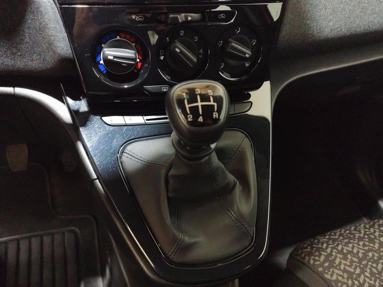 Lancia Ypsilon 1.2 Silver Gpl 69cv