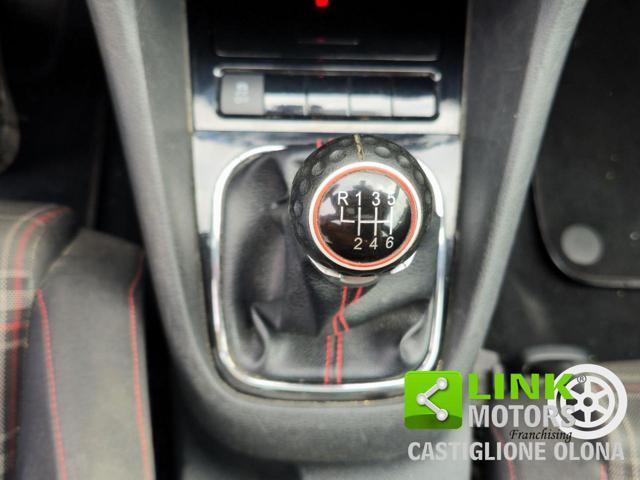 VOLKSWAGEN Golf 2.0 TSI 3p. GTI