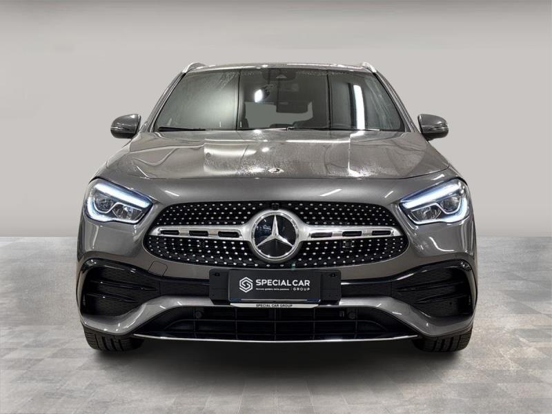 Mercedes GLA 200 200 D Premium 8G-DCT