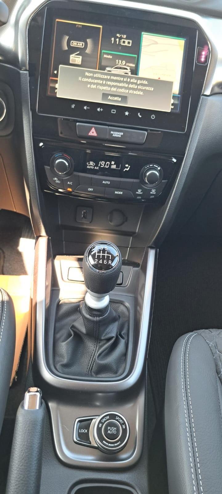 Suzuki Vitara 1.4 Top 4WD All Grip bi color