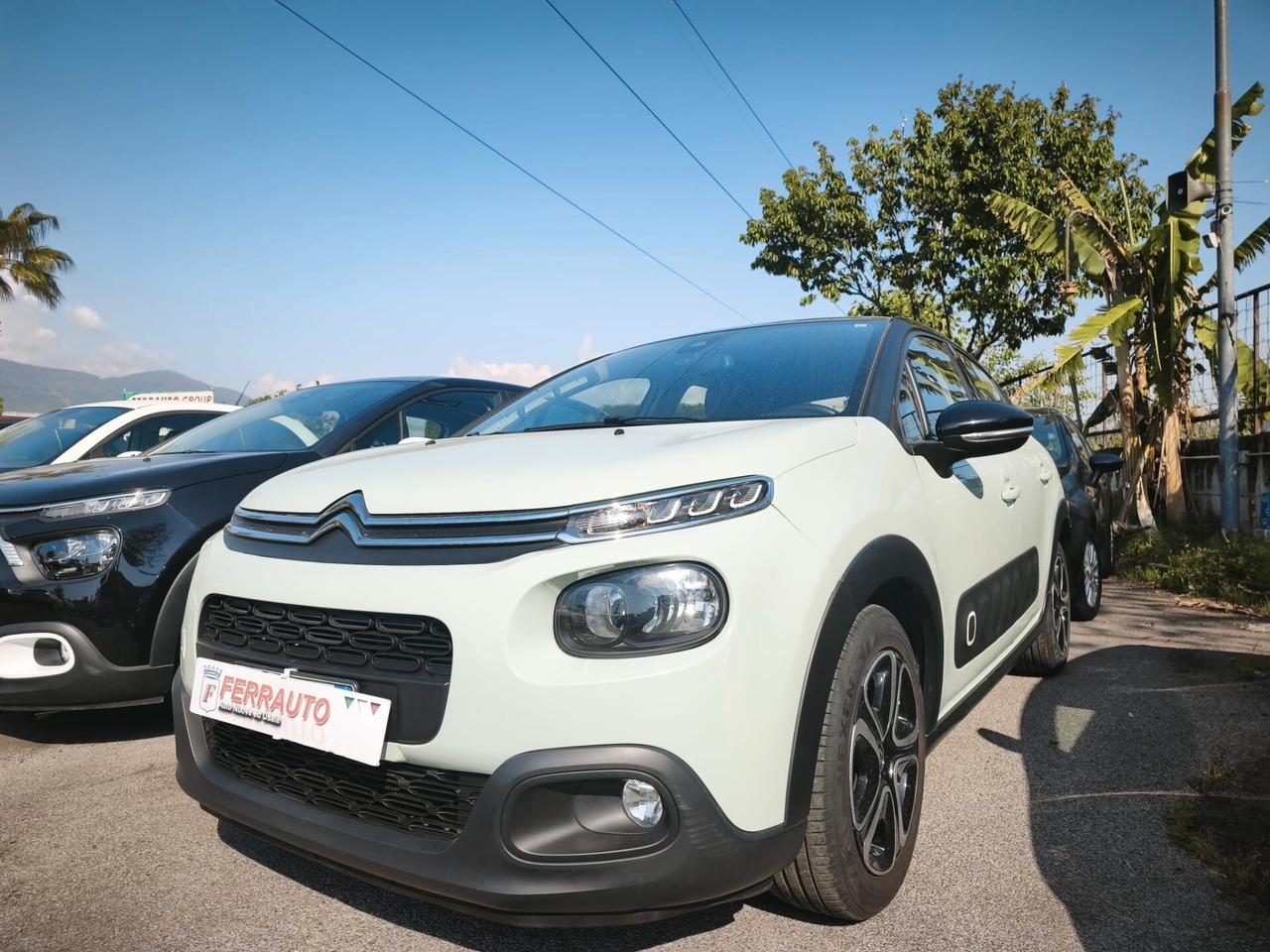 CITROEN C3 BICOLOR 82CV SHINE