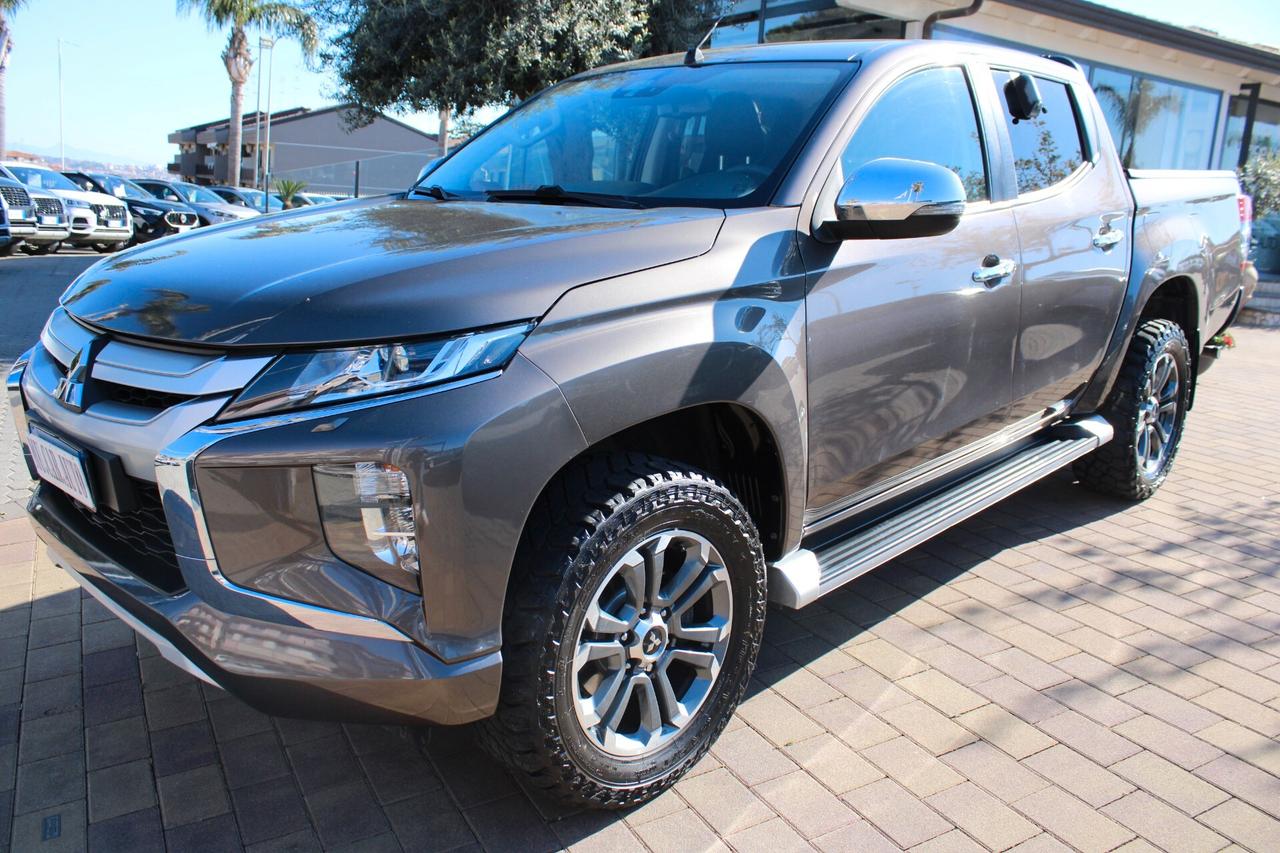 Mitsubishi L200 2.3 D Double Cab 4x4 Super Select Diamond