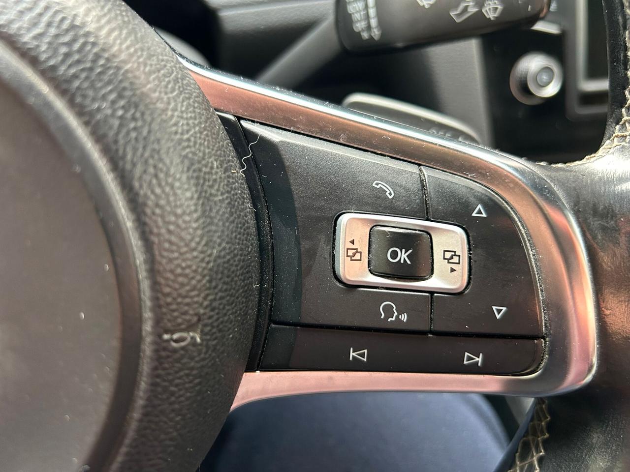 Volkswagen Golf GTD 2.0 TDI DSG 5p.