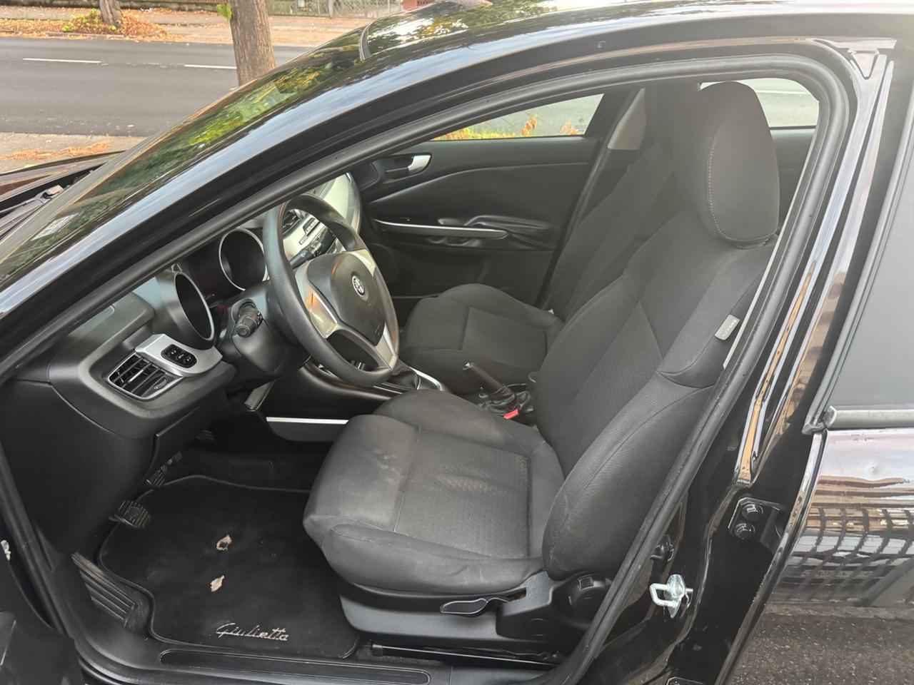 Alfa Romeo Giulietta 1.4 BENZ neopaten garanzia 12 m