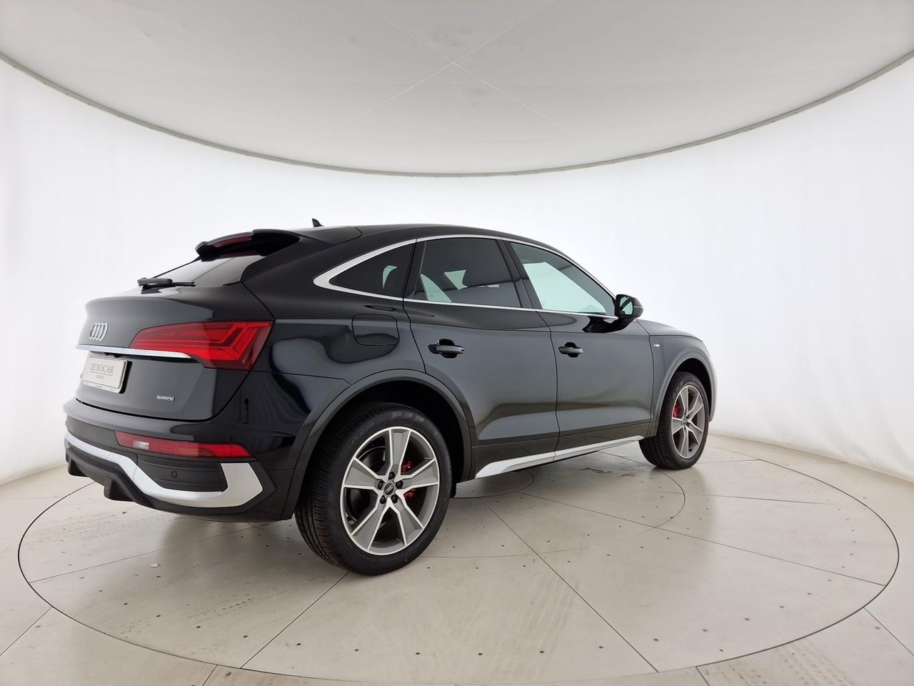 Audi Q5 sportback 40 2.0 tdi mhev 12v s line plus quattro s-tronic